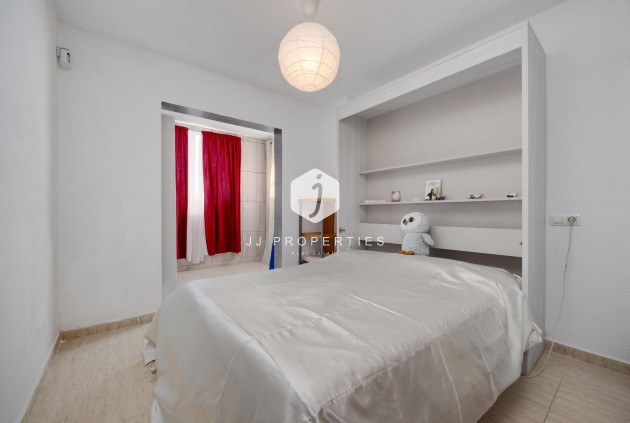 Resale - Apartment / flat -
Torrevieja - La Siesta - El Salado - Torreta