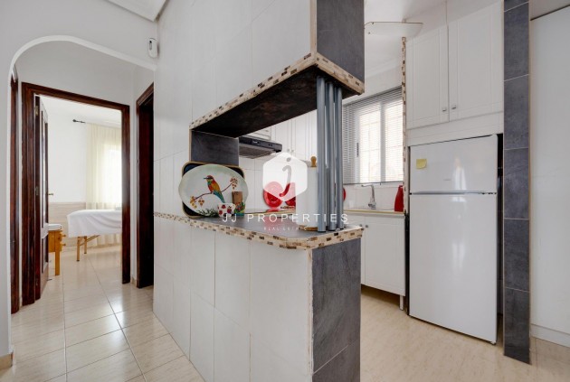 Resale - Apartment / flat -
Torrevieja - La Siesta - El Salado - Torreta