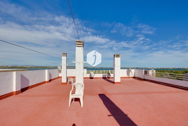 Resale - Apartment / flat -
Torrevieja - La Siesta - El Salado - Torreta