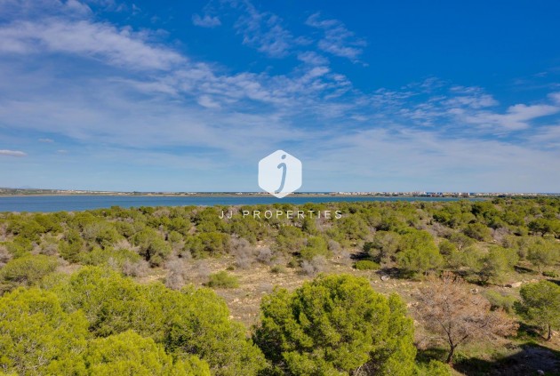 Resale - Apartment / flat -
Torrevieja - La Siesta - El Salado - Torreta