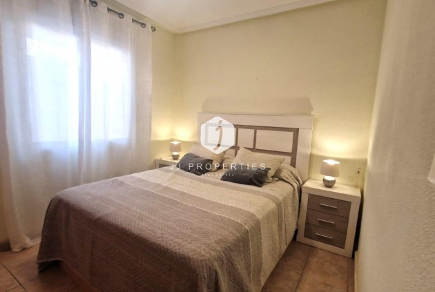 Aus zweiter Hand - Chalet -
Torrevieja - Torreblanca