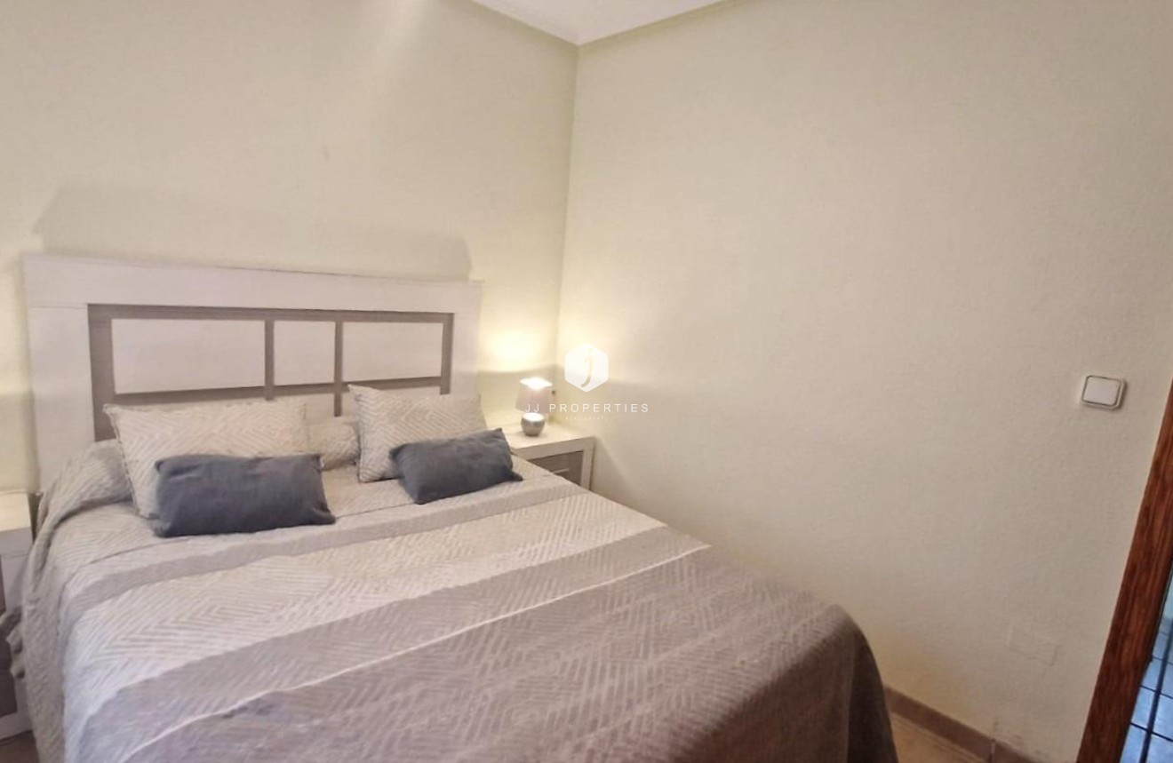 Aus zweiter Hand - Chalet -
Torrevieja - Torreblanca