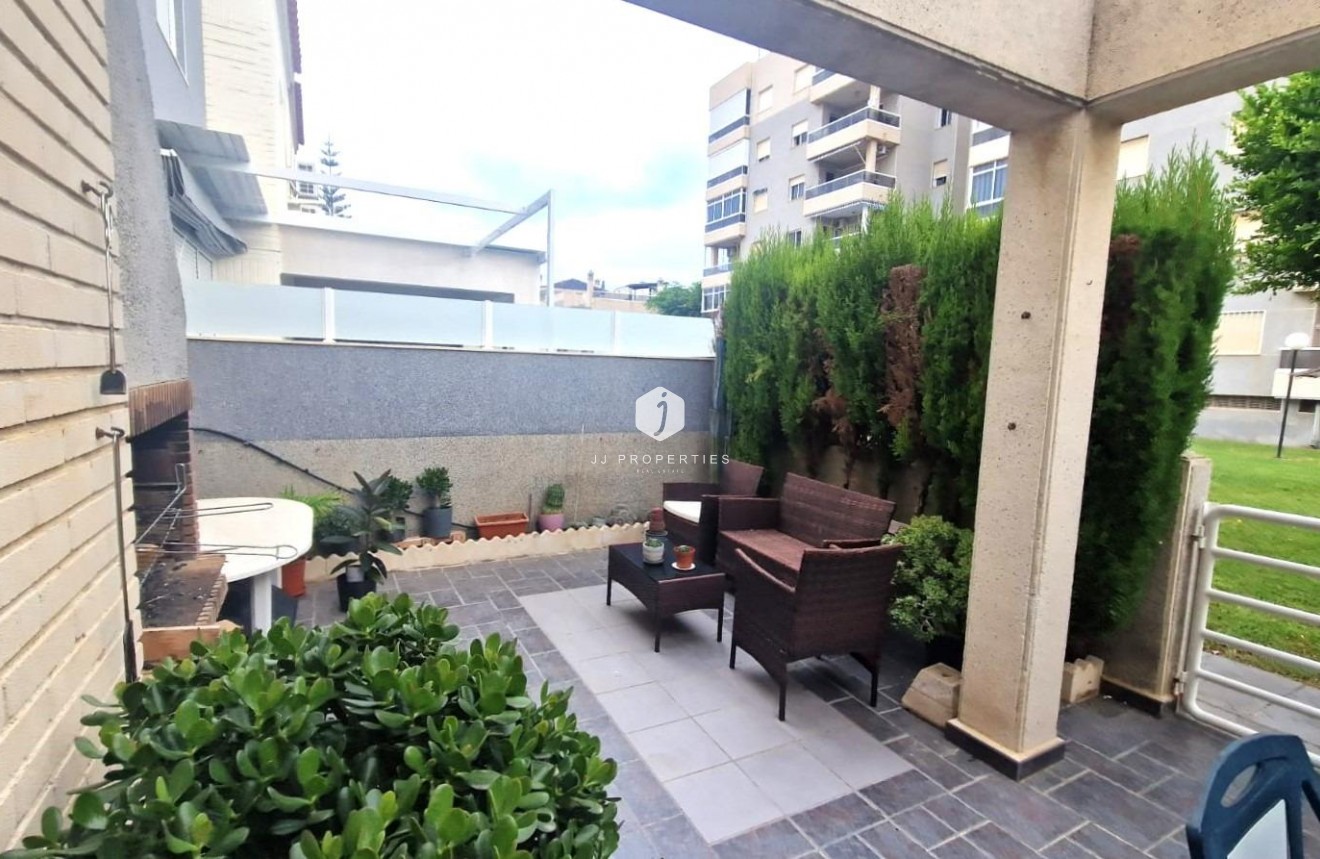 Aus zweiter Hand - Chalet -
Torrevieja - Torreblanca