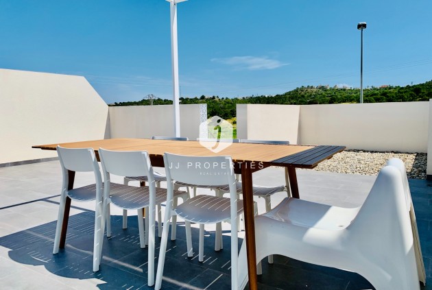 Aus zweiter Hand - Wohnung -
San Miguel de Salinas - Inland