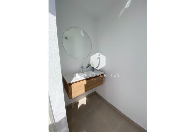 Neue Gebäude - Bungalow -
Pilar de la Horadada - pueblo