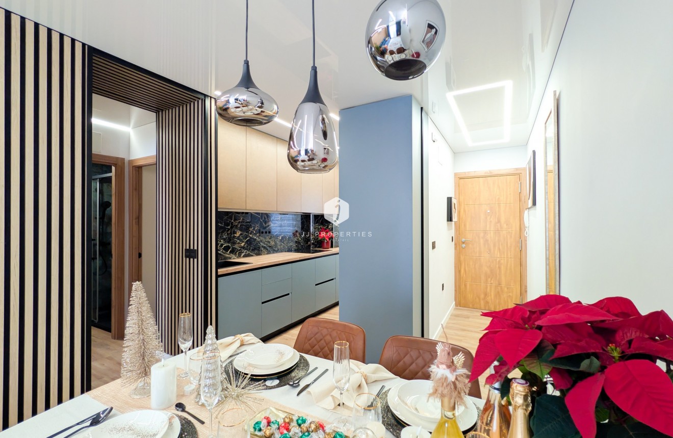 Resale - Apartment / flat -
Torrevieja - Costa Blanca