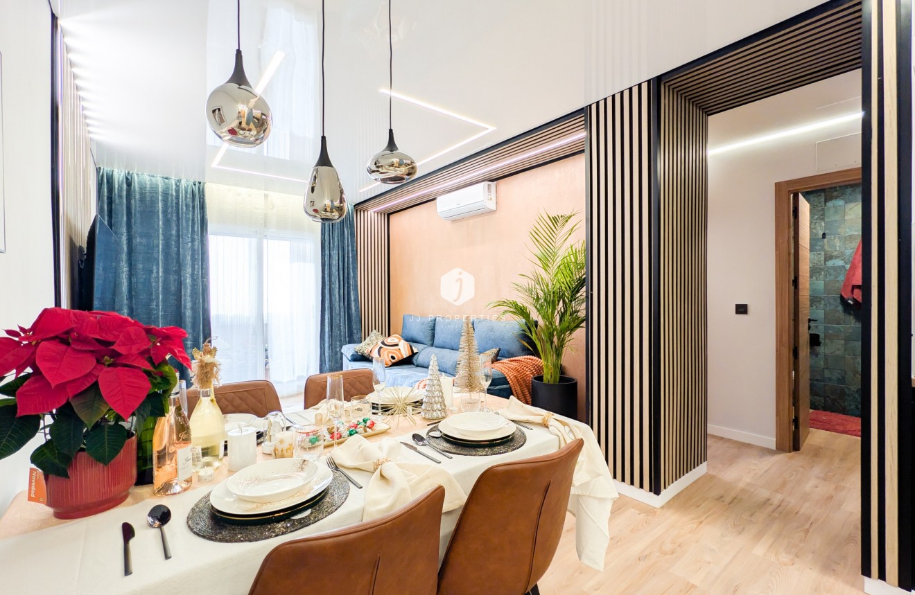 Resale - Apartment / flat -
Torrevieja - Costa Blanca