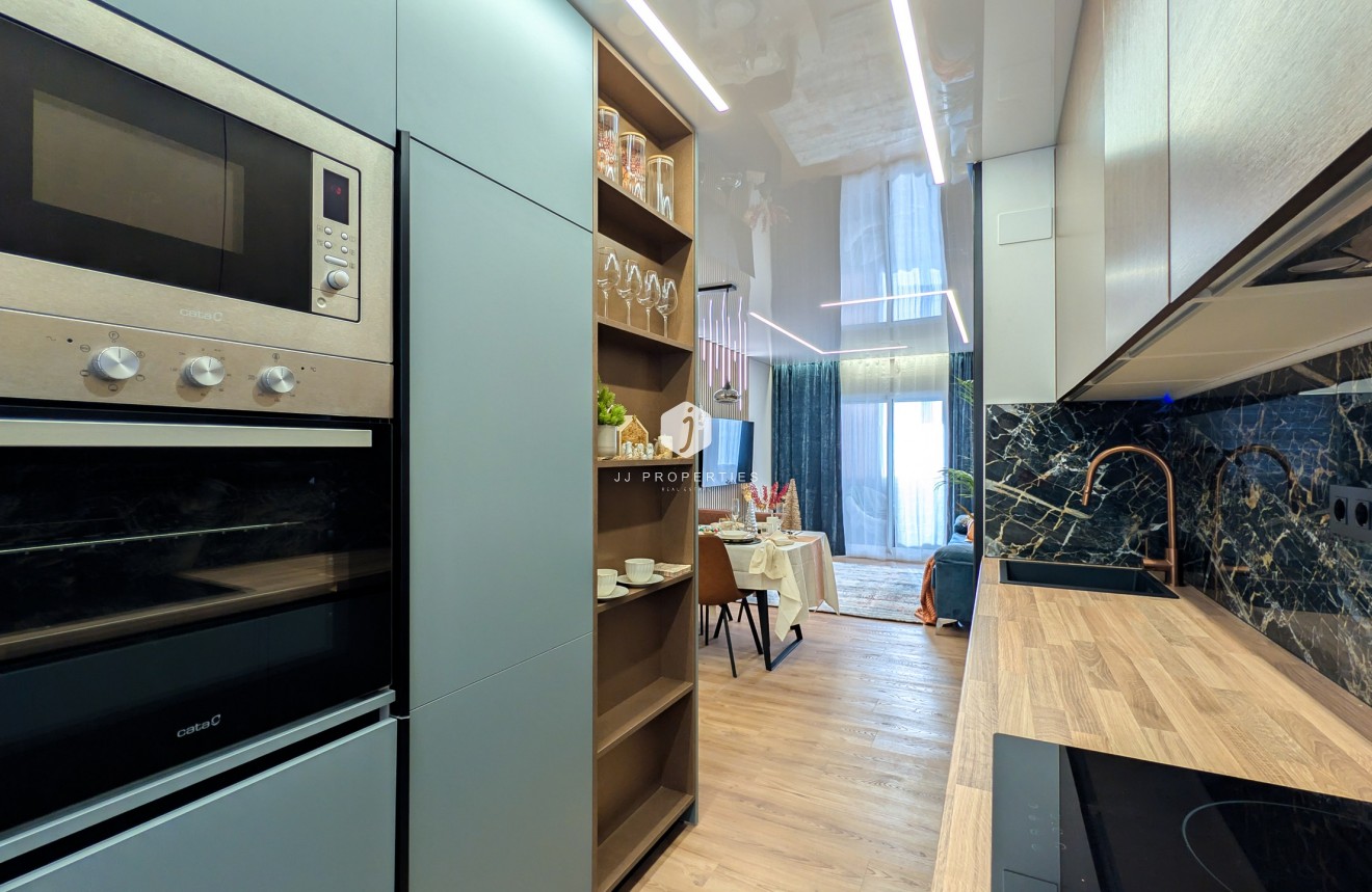 Resale - Apartment / flat -
Torrevieja - Costa Blanca