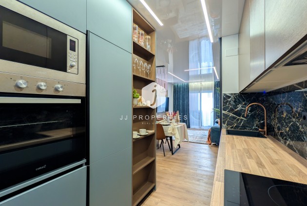 Resale - Apartment / flat -
Torrevieja - Costa Blanca