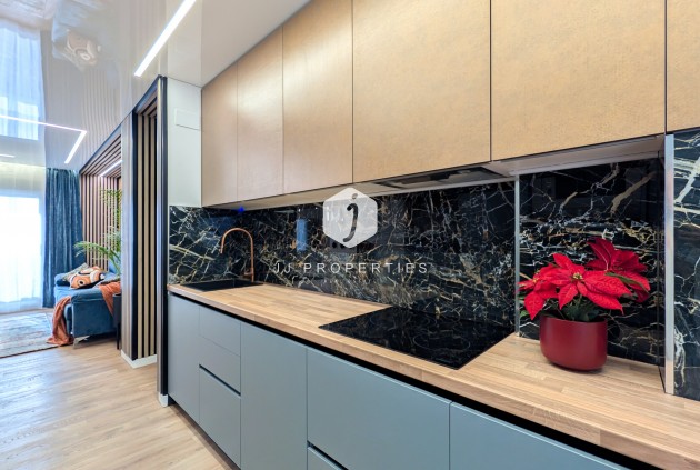 Resale - Apartment / flat -
Torrevieja - Costa Blanca