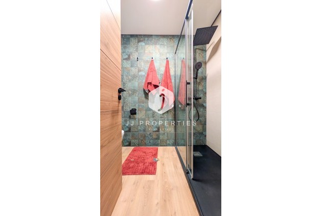 Resale - Apartment / flat -
Torrevieja - Costa Blanca