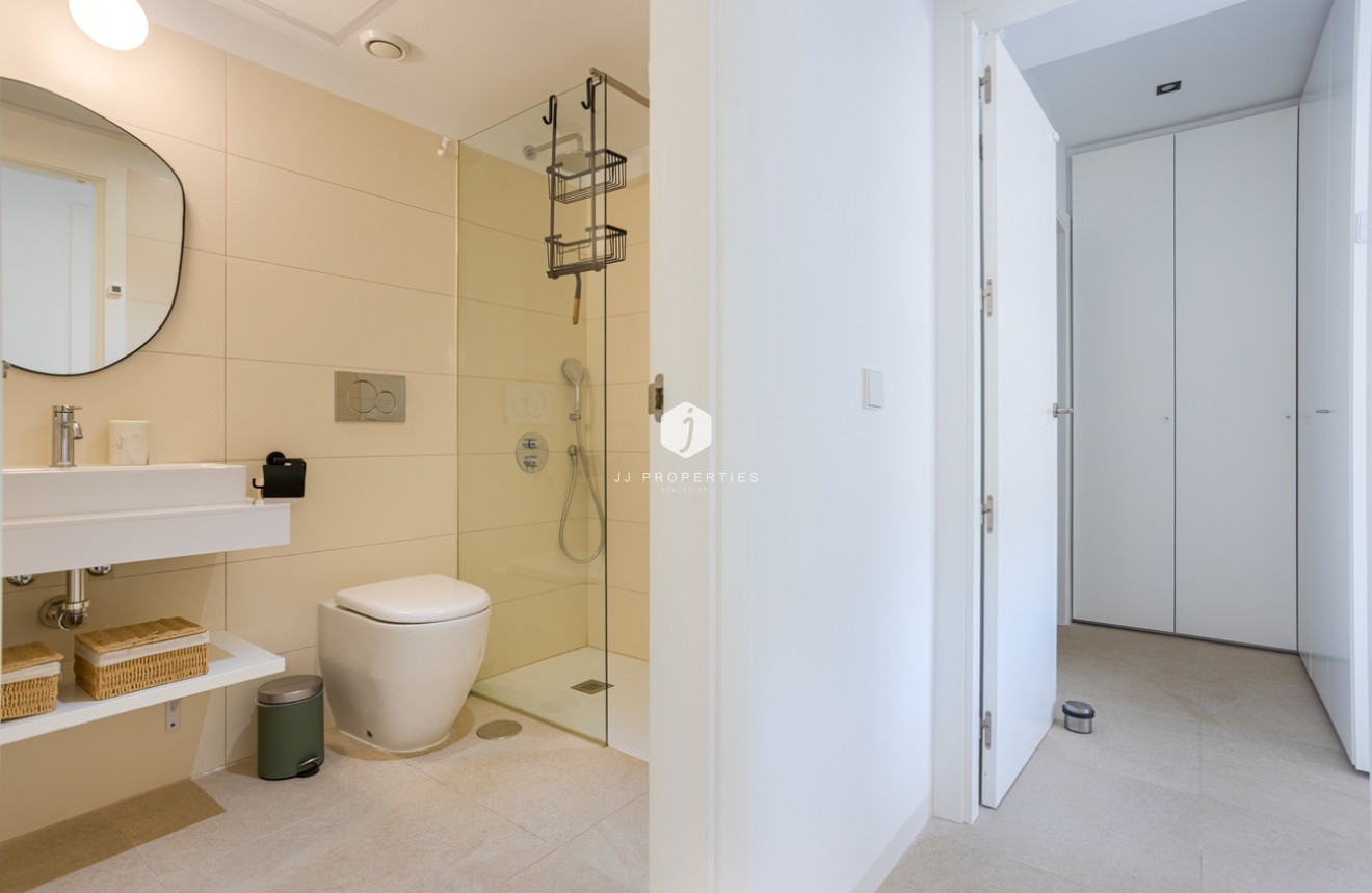 Aus zweiter Hand - Penthouse -
Torrevieja - Los Balcones