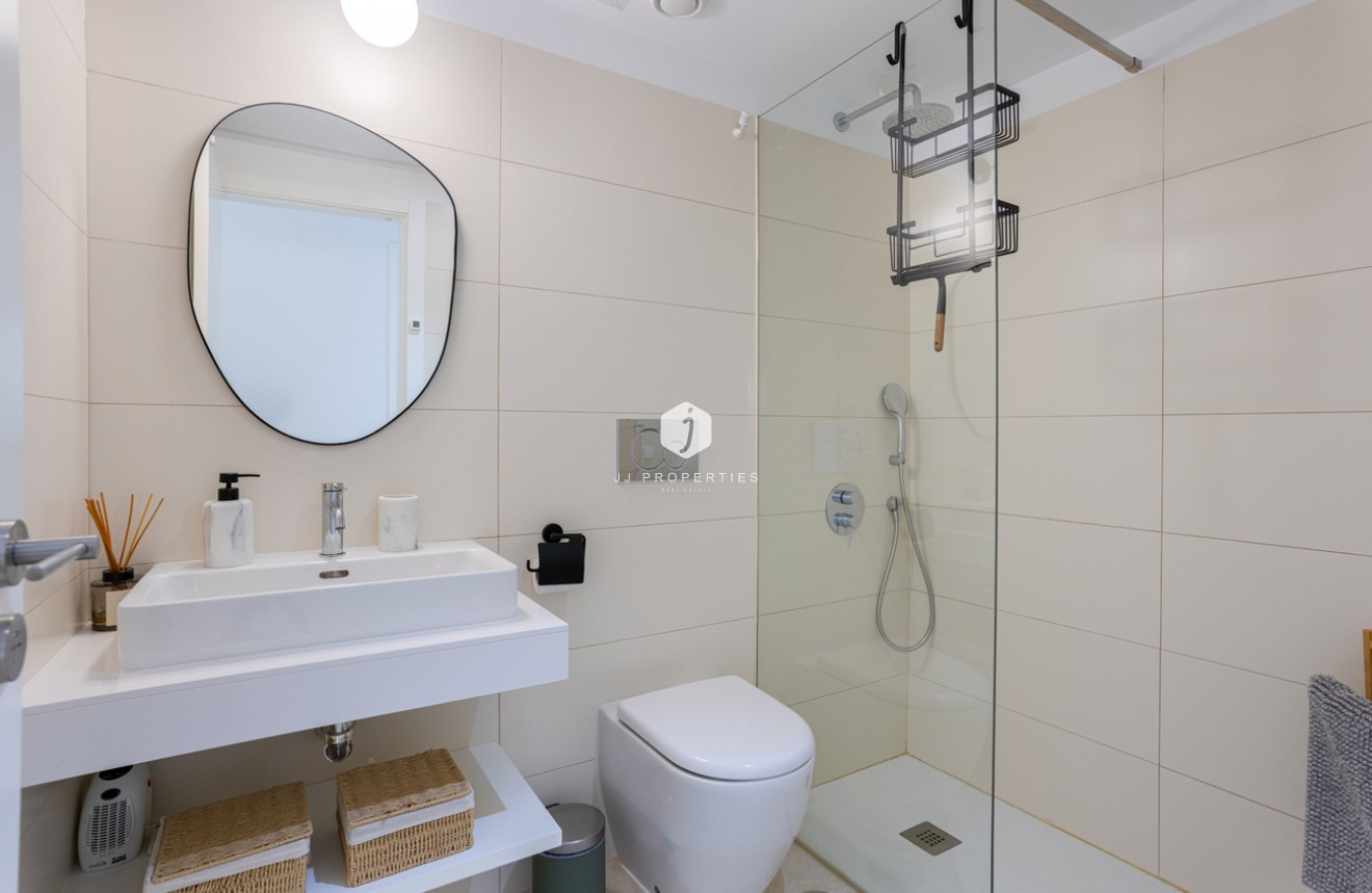 Aus zweiter Hand - Penthouse -
Torrevieja - Los Balcones