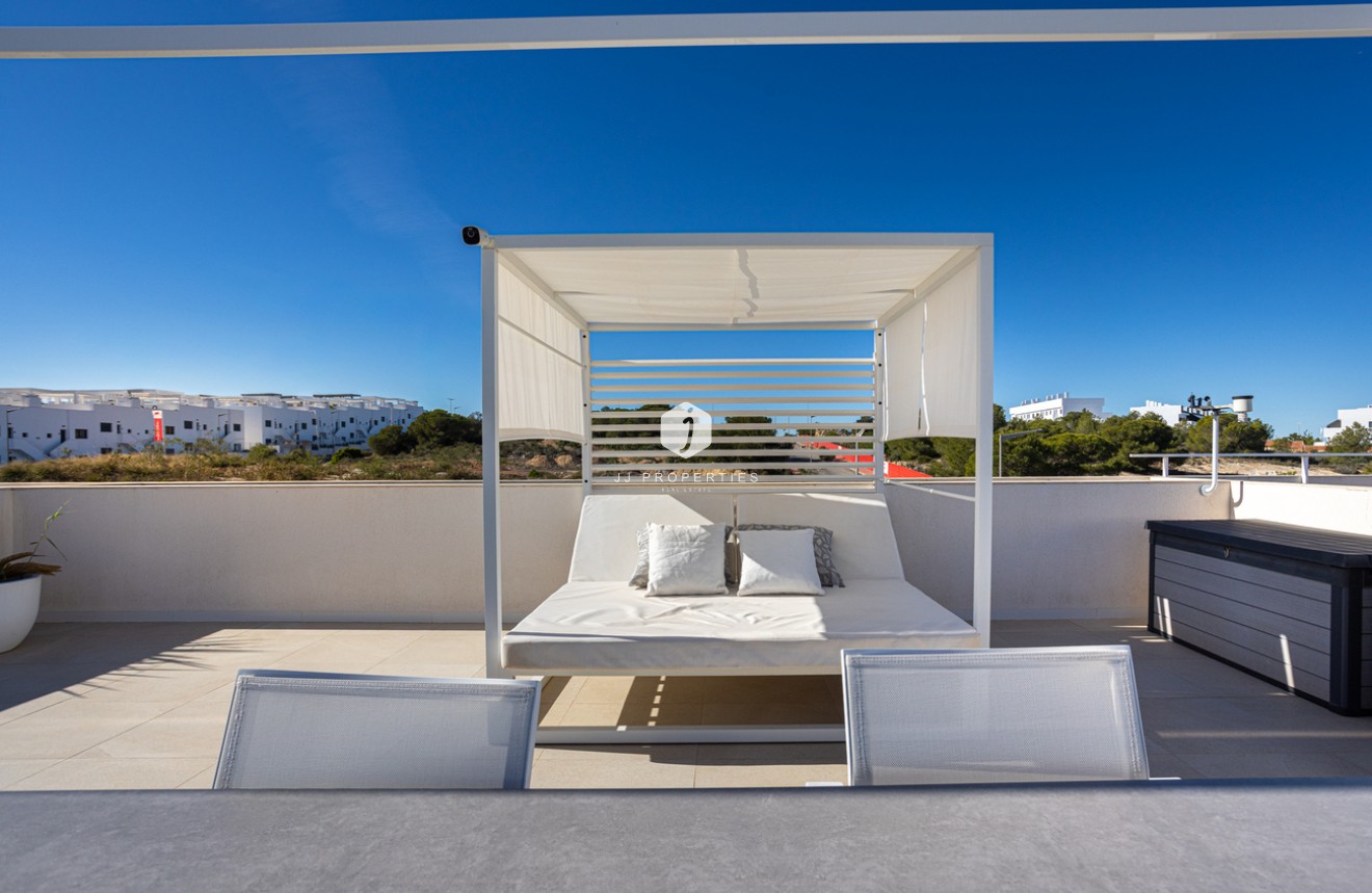 Aus zweiter Hand - Penthouse -
Torrevieja - Los Balcones