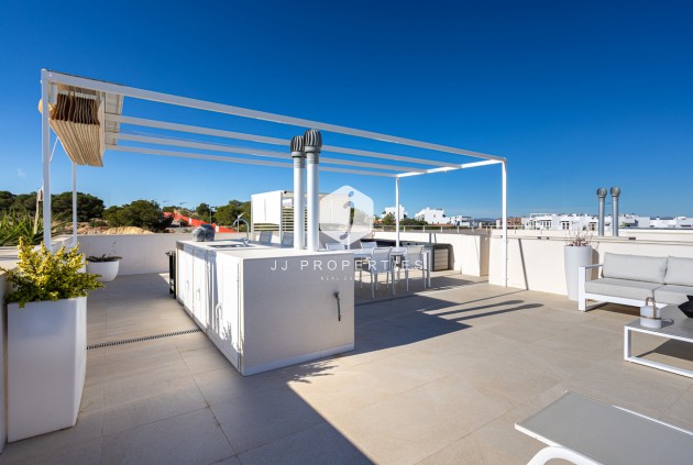 Aus zweiter Hand - Penthouse -
Torrevieja - Los Balcones