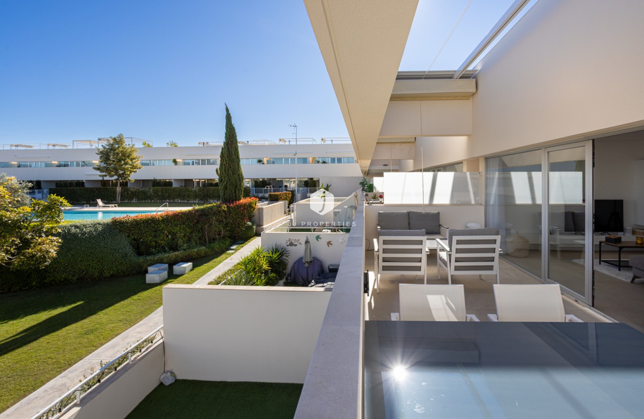 Aus zweiter Hand - Penthouse -
Torrevieja - Los Balcones