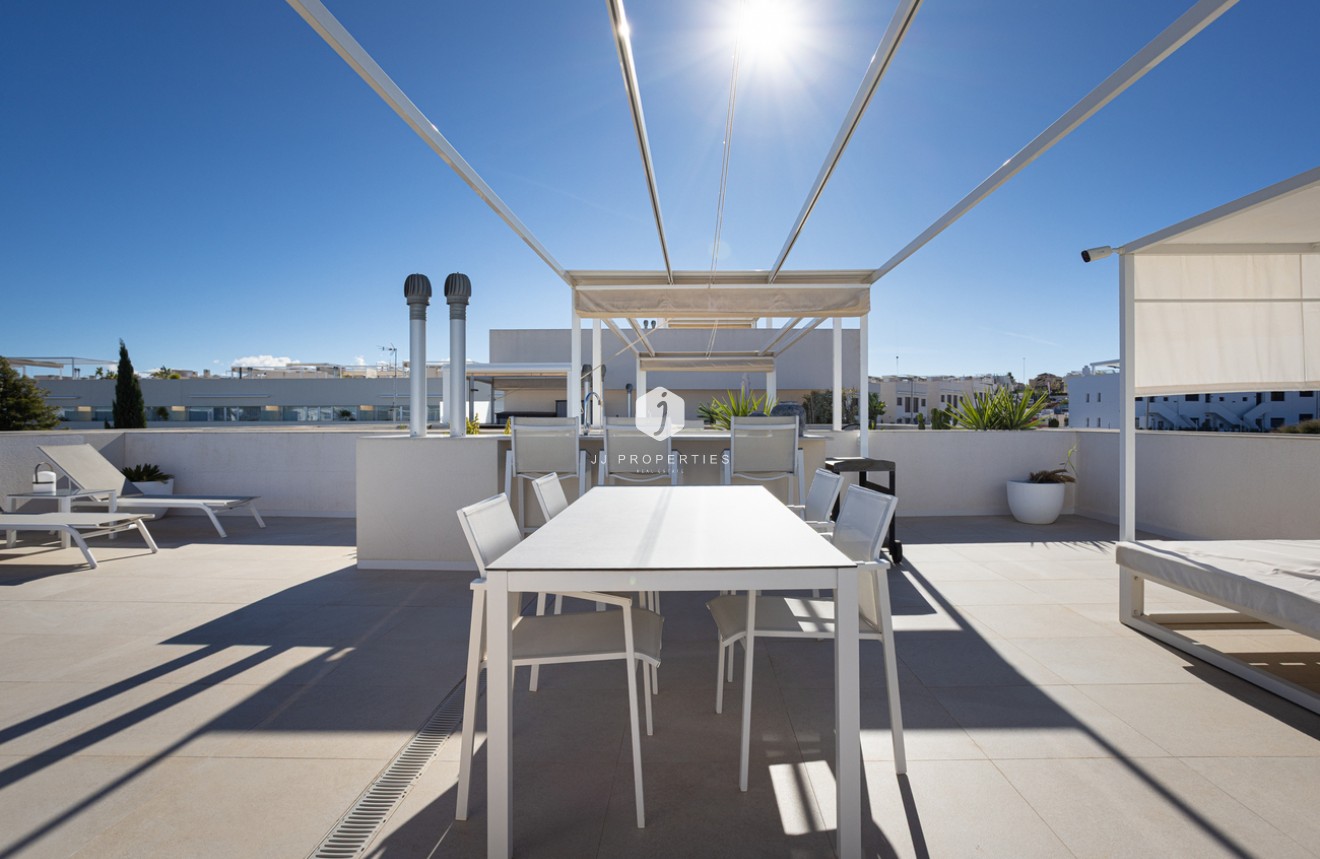 Aus zweiter Hand - Penthouse -
Torrevieja - Los Balcones