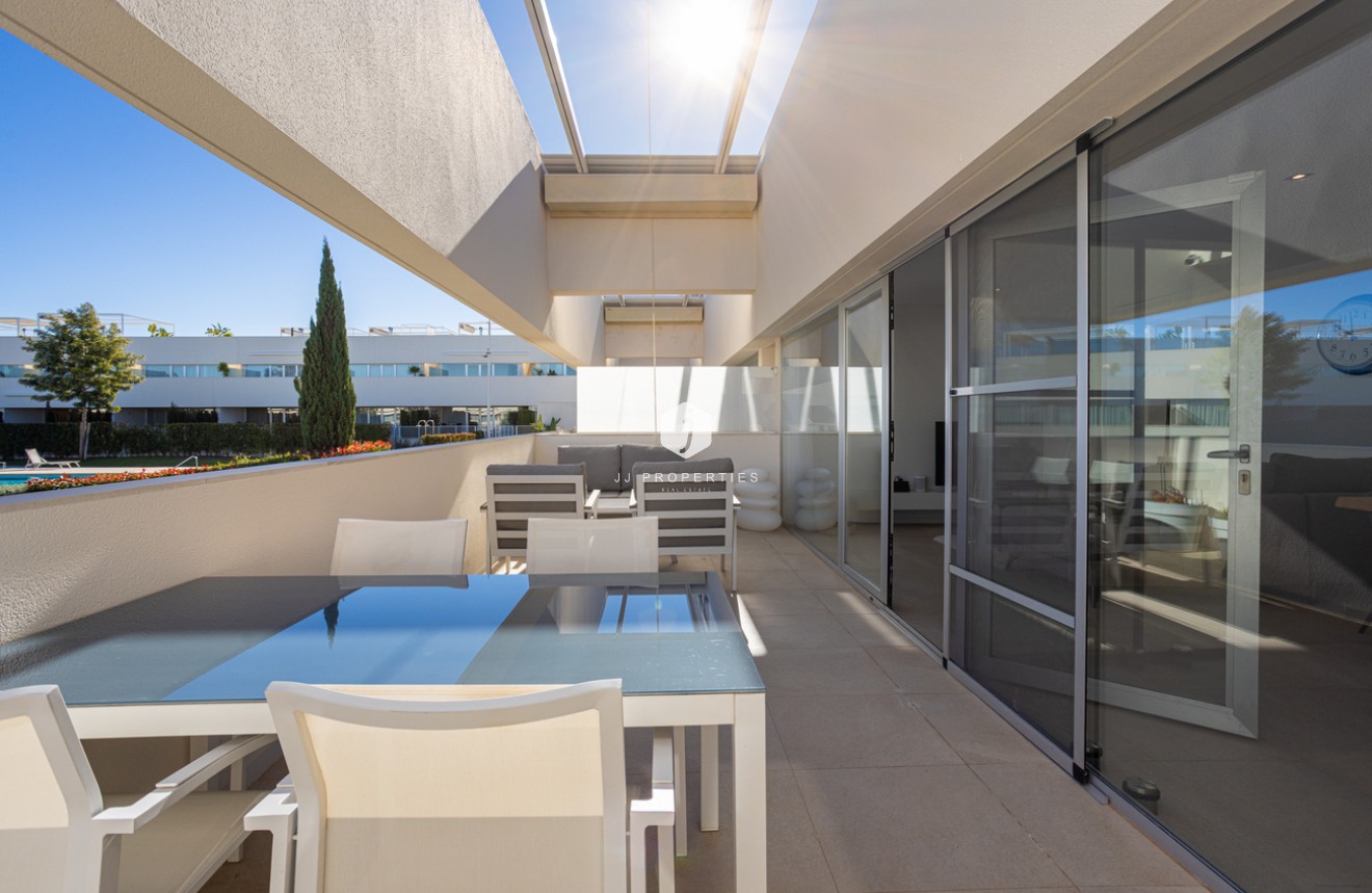 Aus zweiter Hand - Penthouse -
Torrevieja - Los Balcones