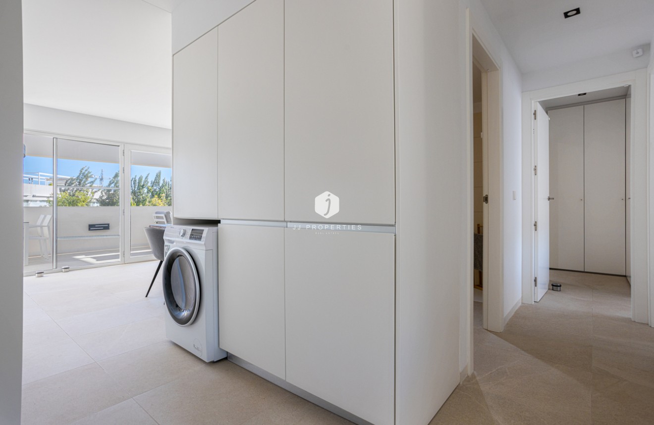 Aus zweiter Hand - Penthouse -
Torrevieja - Los Balcones