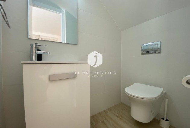 Resale - Chalet -
Torrevieja - Costa Blanca