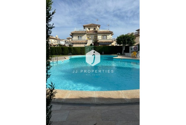 Z drugiej ręki - Dupleks -
Orihuela Costa - Punta Prima