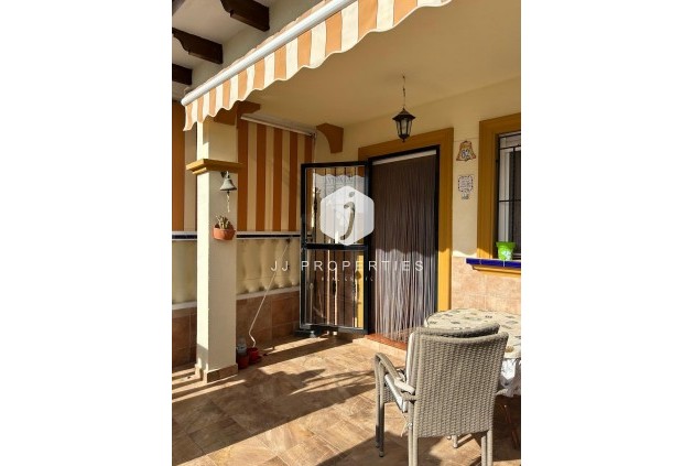 Z drugiej ręki - Dupleks -
Orihuela Costa - Punta Prima