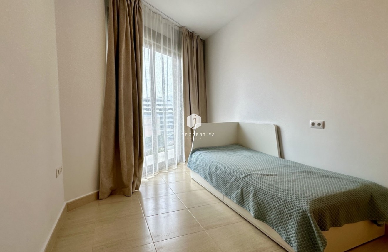 Aus zweiter Hand - Wohnung -
San Miguel de Salinas - Inland