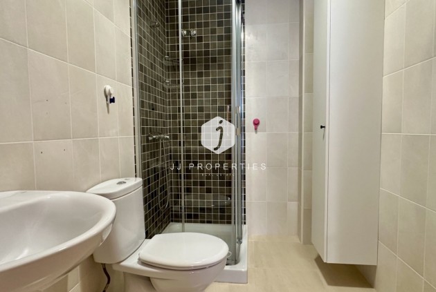 Aus zweiter Hand - Wohnung -
San Miguel de Salinas - Inland