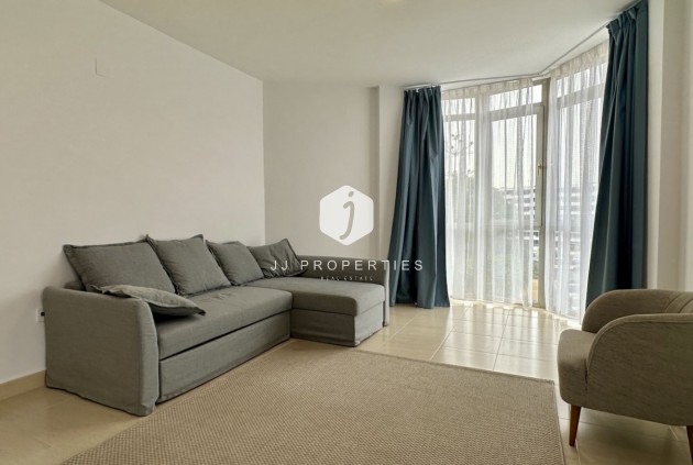 Aus zweiter Hand - Wohnung -
San Miguel de Salinas - Inland