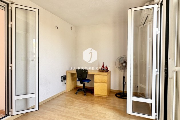 Resale - Chalet -
Guardamar del Segura - Costa Blanca