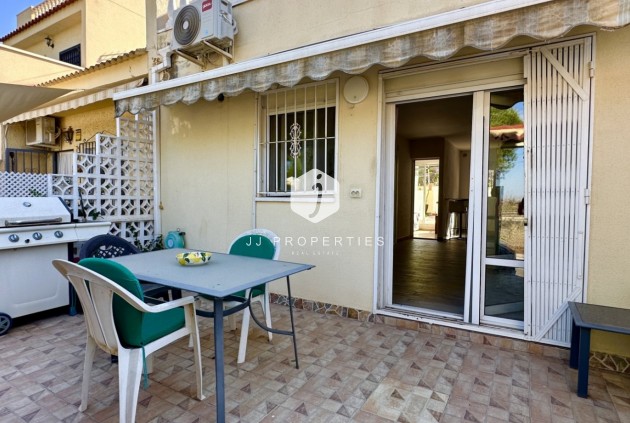 Resale - Chalet -
Guardamar del Segura - Costa Blanca