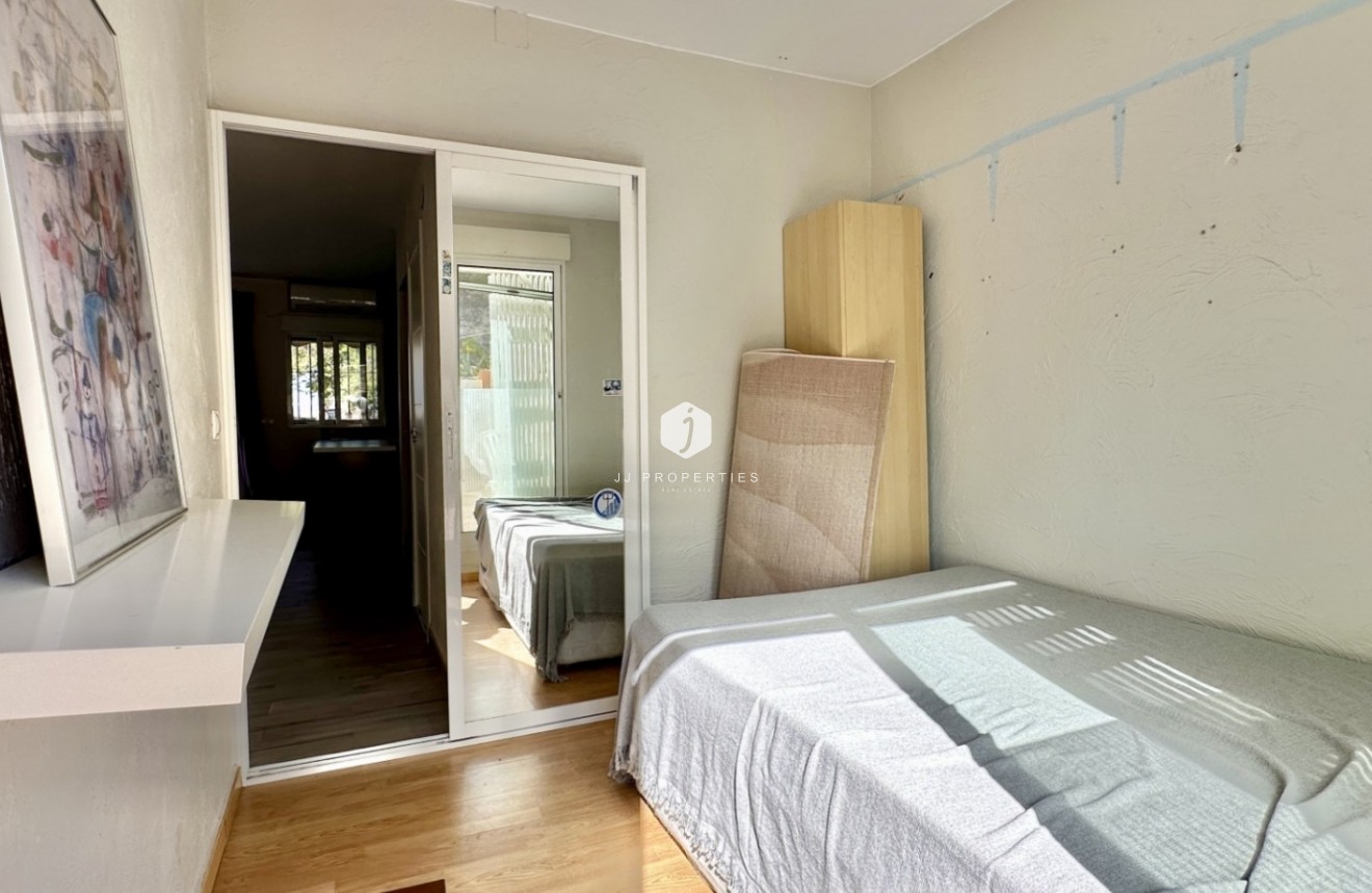 Resale - Chalet -
Guardamar del Segura - Costa Blanca