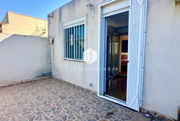 Resale - Chalet -
Guardamar del Segura - Costa Blanca
