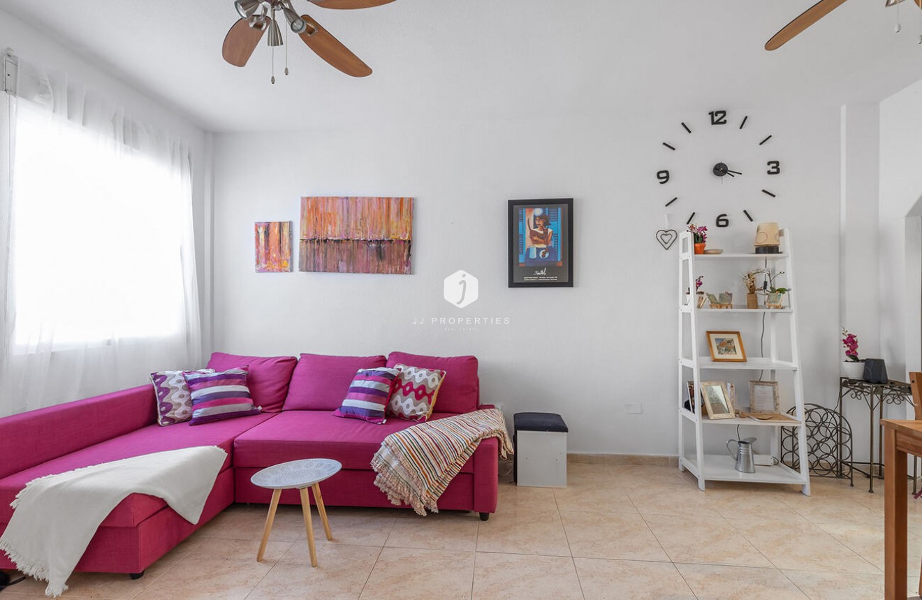 Aus zweiter Hand - Bungalow -
Orihuela Costa