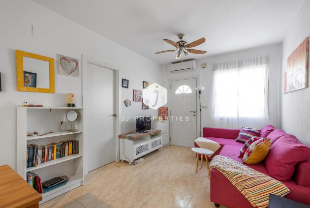 Aus zweiter Hand - Bungalow -
Orihuela Costa