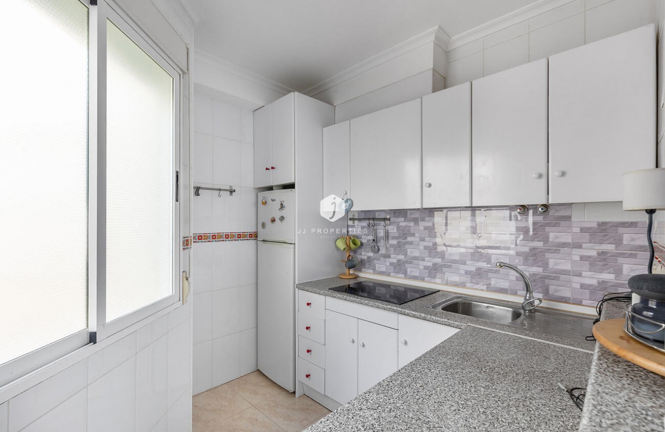 Aus zweiter Hand - Bungalow -
Orihuela Costa