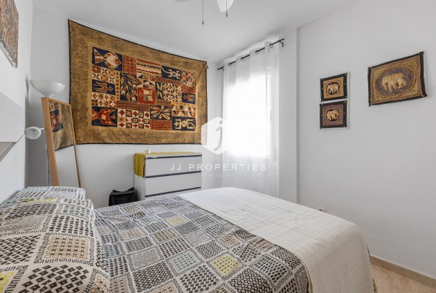 Aus zweiter Hand - Bungalow -
Orihuela Costa