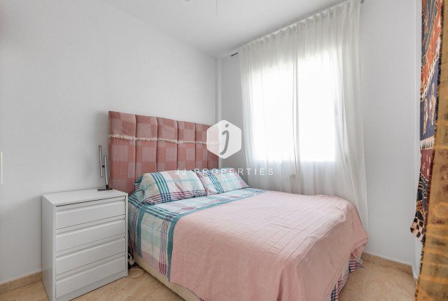 Aus zweiter Hand - Bungalow -
Orihuela Costa