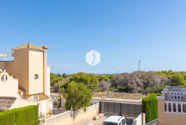 Aus zweiter Hand - Bungalow -
Orihuela Costa