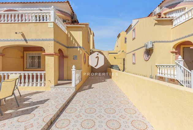 Aus zweiter Hand - Stadthaus -
Orihuela Costa - Costa Blanca