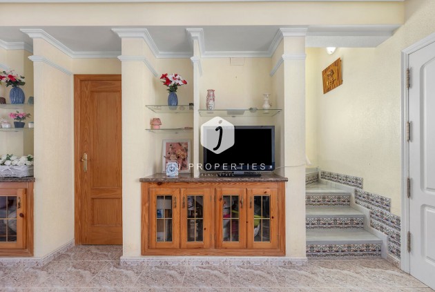 Aus zweiter Hand - Stadthaus -
Orihuela Costa - Costa Blanca