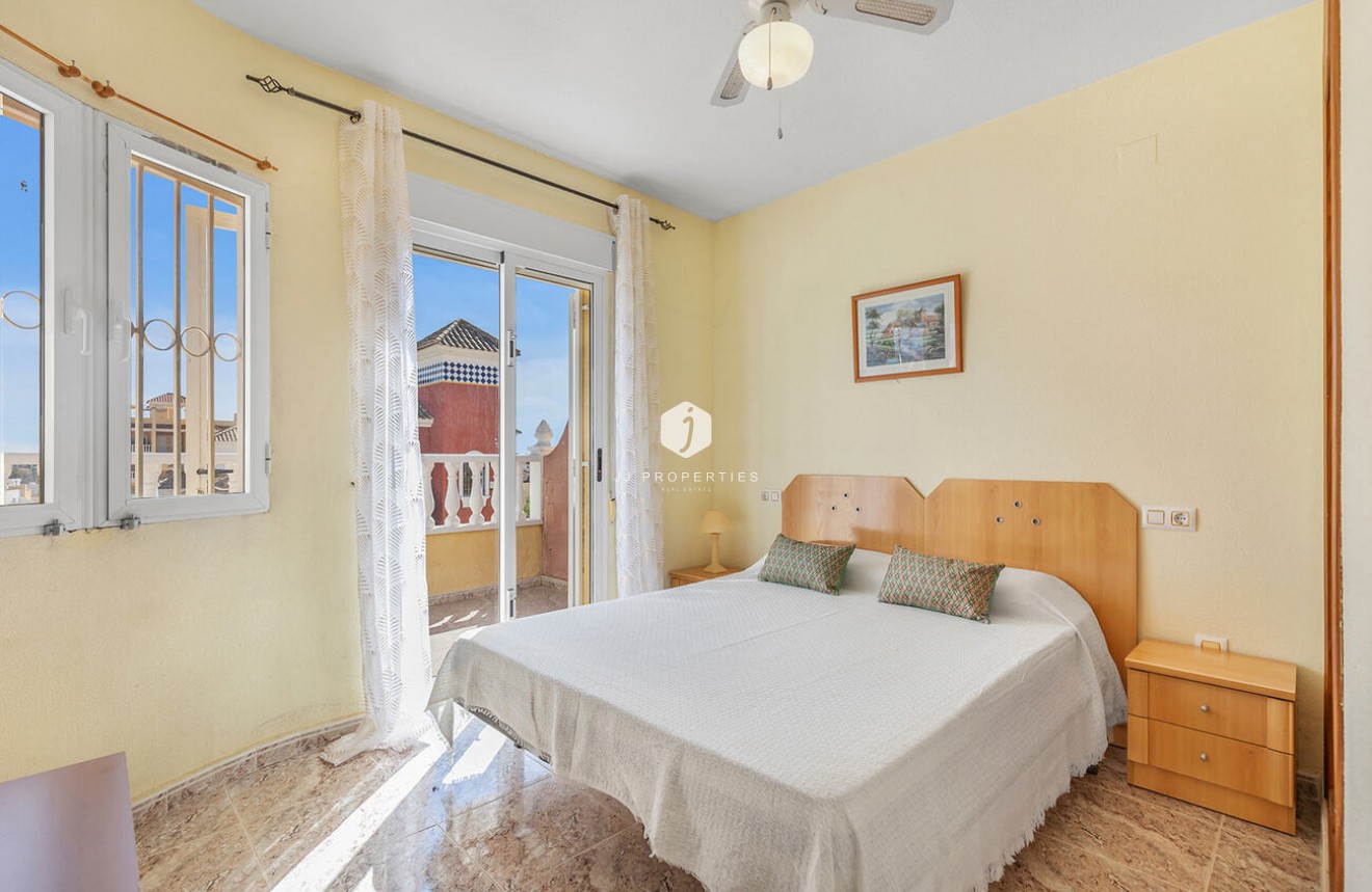 Aus zweiter Hand - Stadthaus -
Orihuela Costa - Costa Blanca