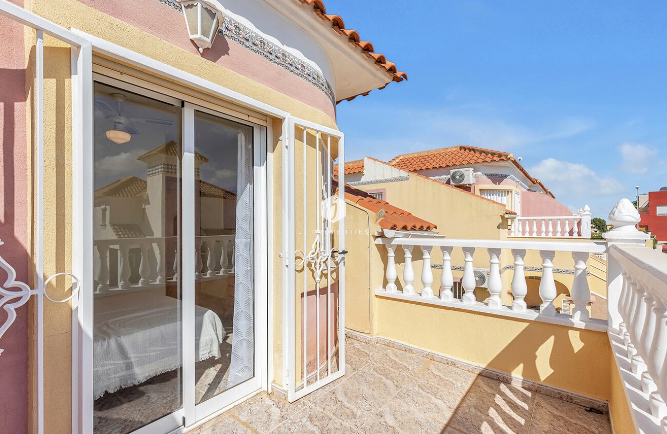 Aus zweiter Hand - Stadthaus -
Orihuela Costa - Costa Blanca