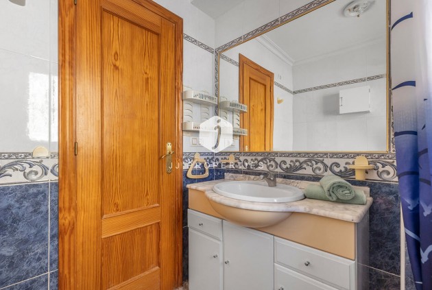 Aus zweiter Hand - Stadthaus -
Orihuela Costa - Costa Blanca