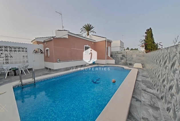 Tweedehands - Villa -
Torrevieja - San luis