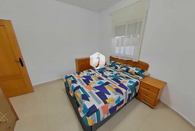 Tweedehands - Villa -
Torrevieja - San luis