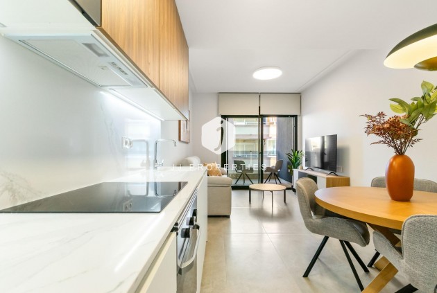 Resale - Apartment / flat -
Torrevieja - Playa del Cura