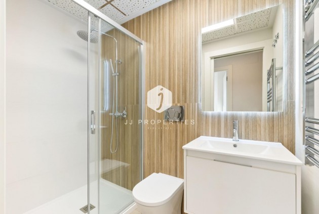 Resale - Apartment / flat -
Torrevieja - Playa del Cura