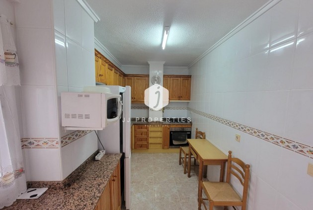 Aus zweiter Hand - Penthouse -
Torrevieja - Playa de los Locos