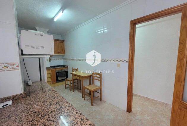 Aus zweiter Hand - Penthouse -
Torrevieja - Playa de los Locos